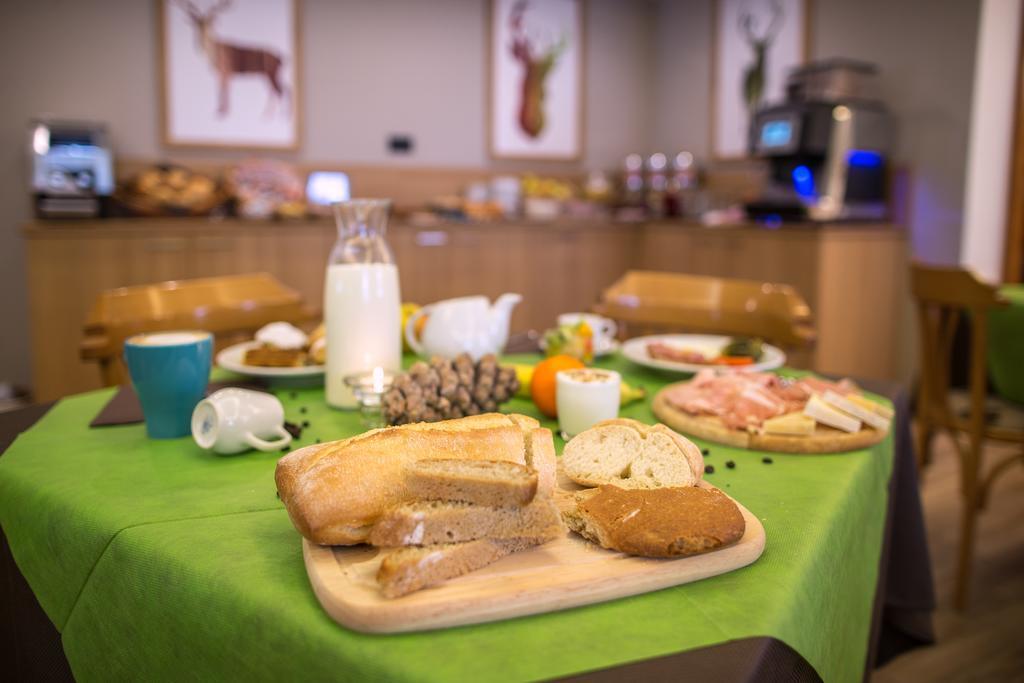 Alpencolor Hotel Tonale Passo del Tonale Ngoại thất bức ảnh