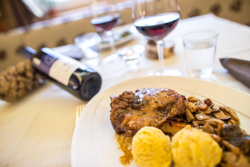 Alpencolor Hotel Tonale Passo del Tonale Ngoại thất bức ảnh